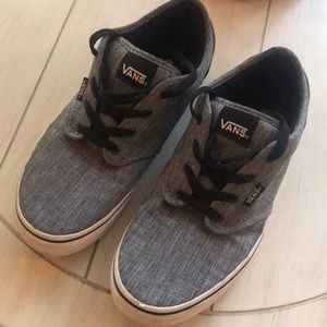 Size 6 youth Vans